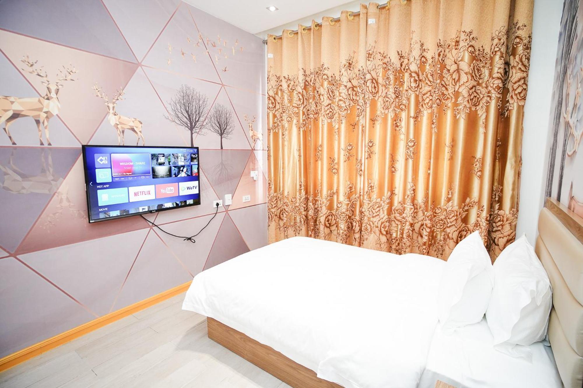 Home Me Hotel Makati City Exterior photo